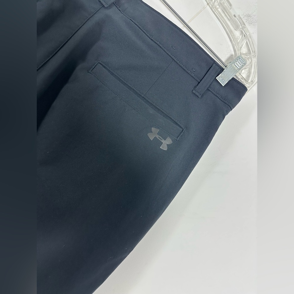 Under Armour Men's Gray Chino Shorts Polyester Regular Fit Pockets Button - Picture 5 of 10